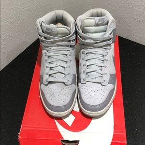 Woman’s dunk sky hi